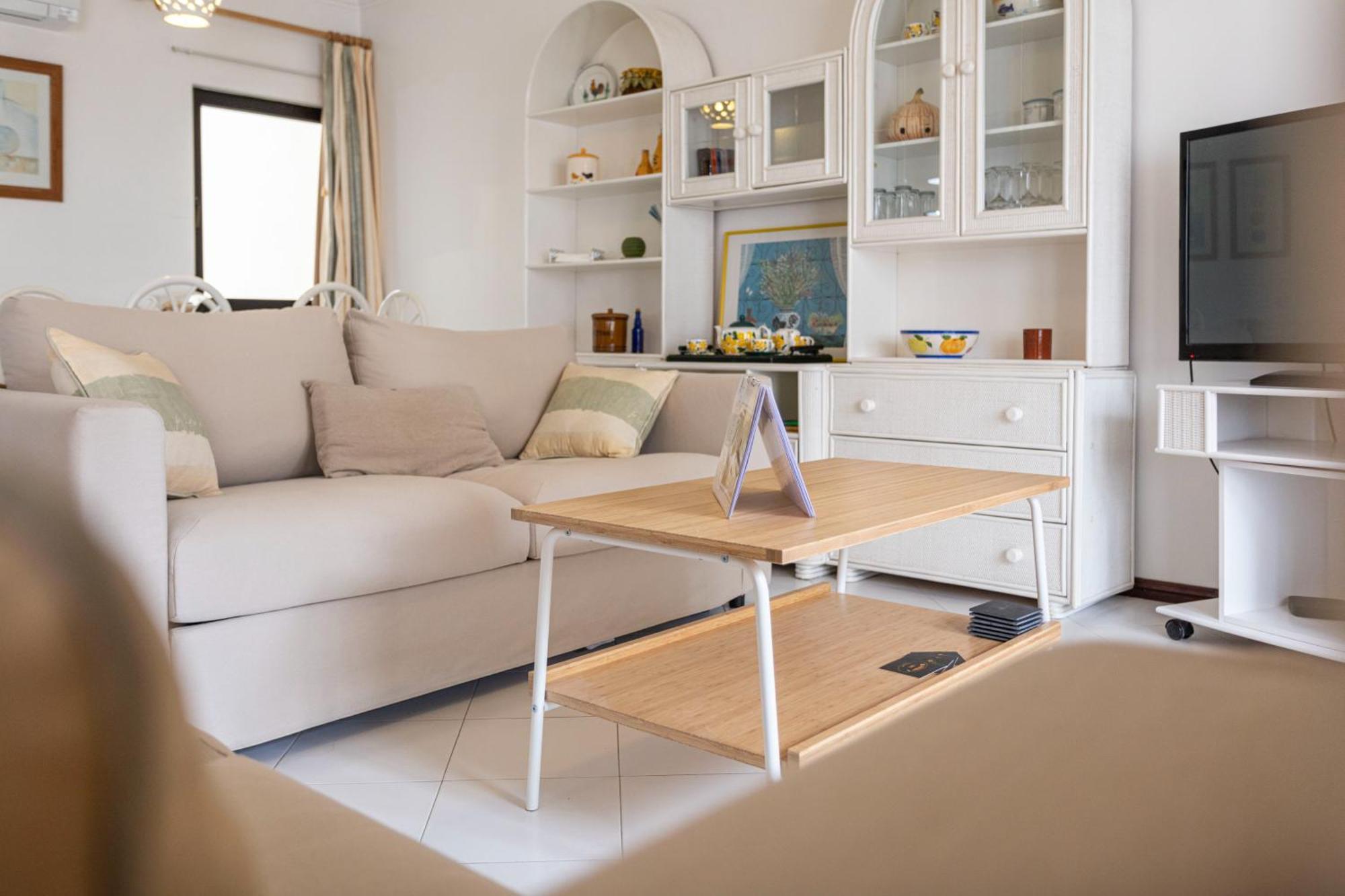 Centralgarve - Great, Bright 2-Bedroom Flat In The Center Of Vilamoura -Topazio Esterno foto