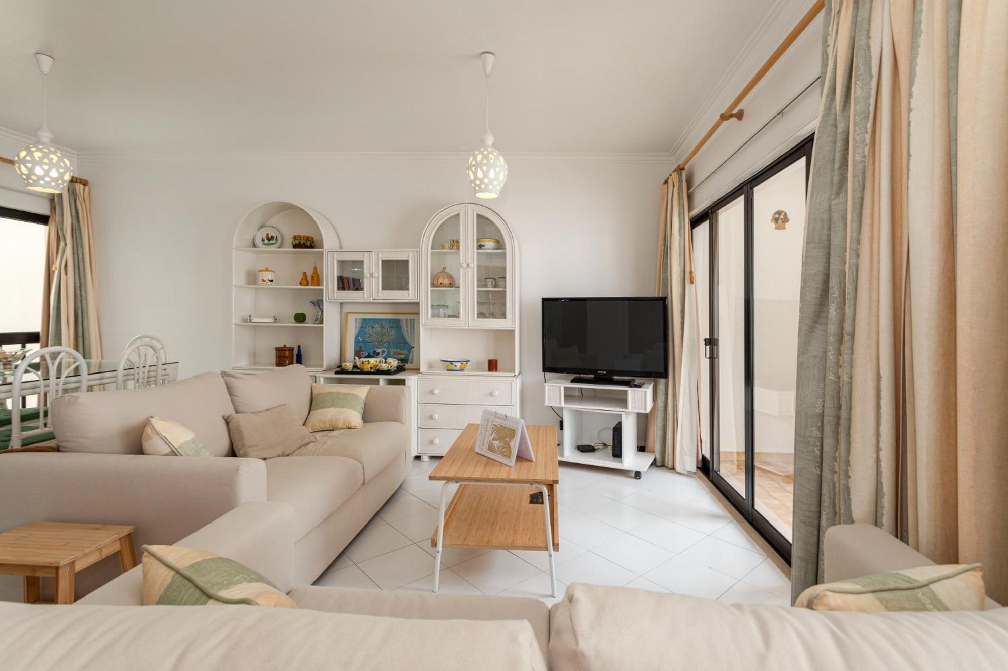 Centralgarve - Great, Bright 2-Bedroom Flat In The Center Of Vilamoura -Topazio Esterno foto